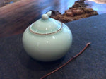 Pot à thé en porcelaine